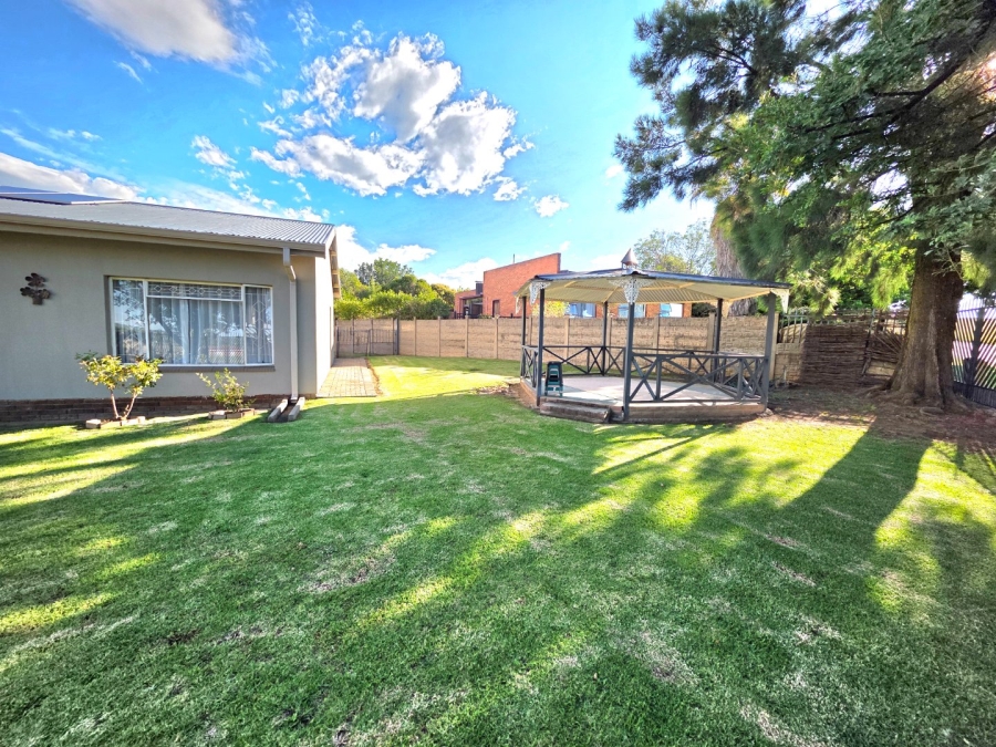 4 Bedroom Property for Sale in Morelig Free State